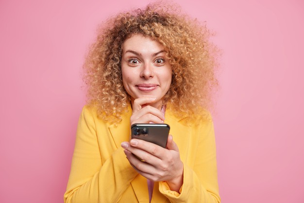 Les différentes applications pour surveiller efficacement le Smartphone de vos enfants