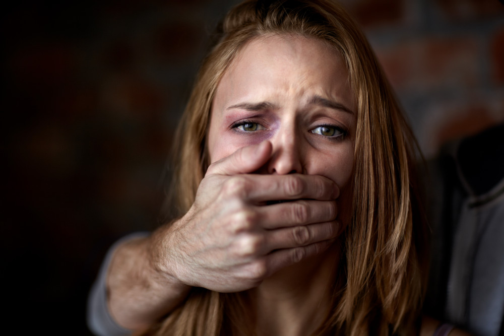 Abus de faiblesse et succession : Comment agir face à cette situation délicate ?