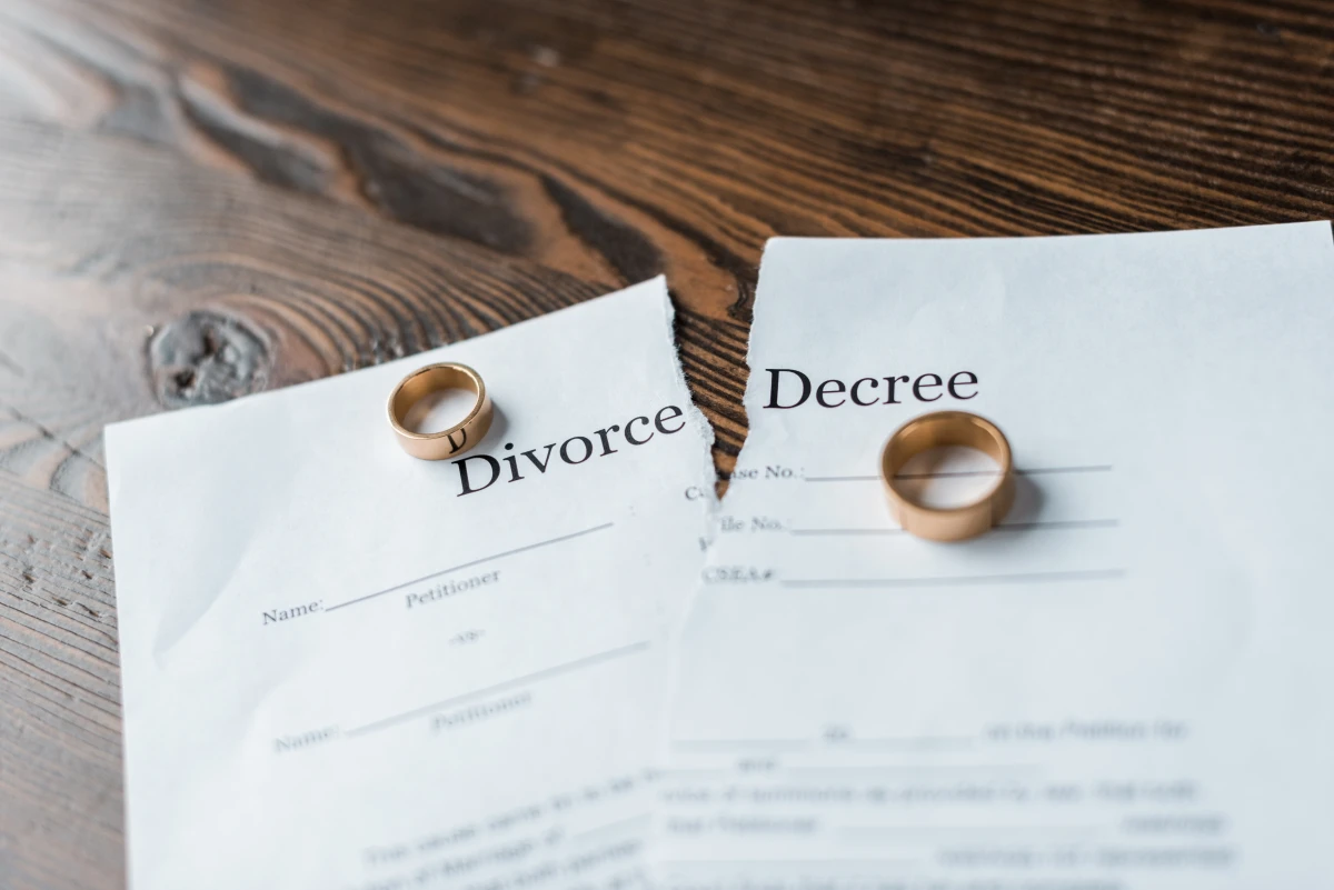 Le partage des biens après divorce : Guide complet pour une répartition équitable